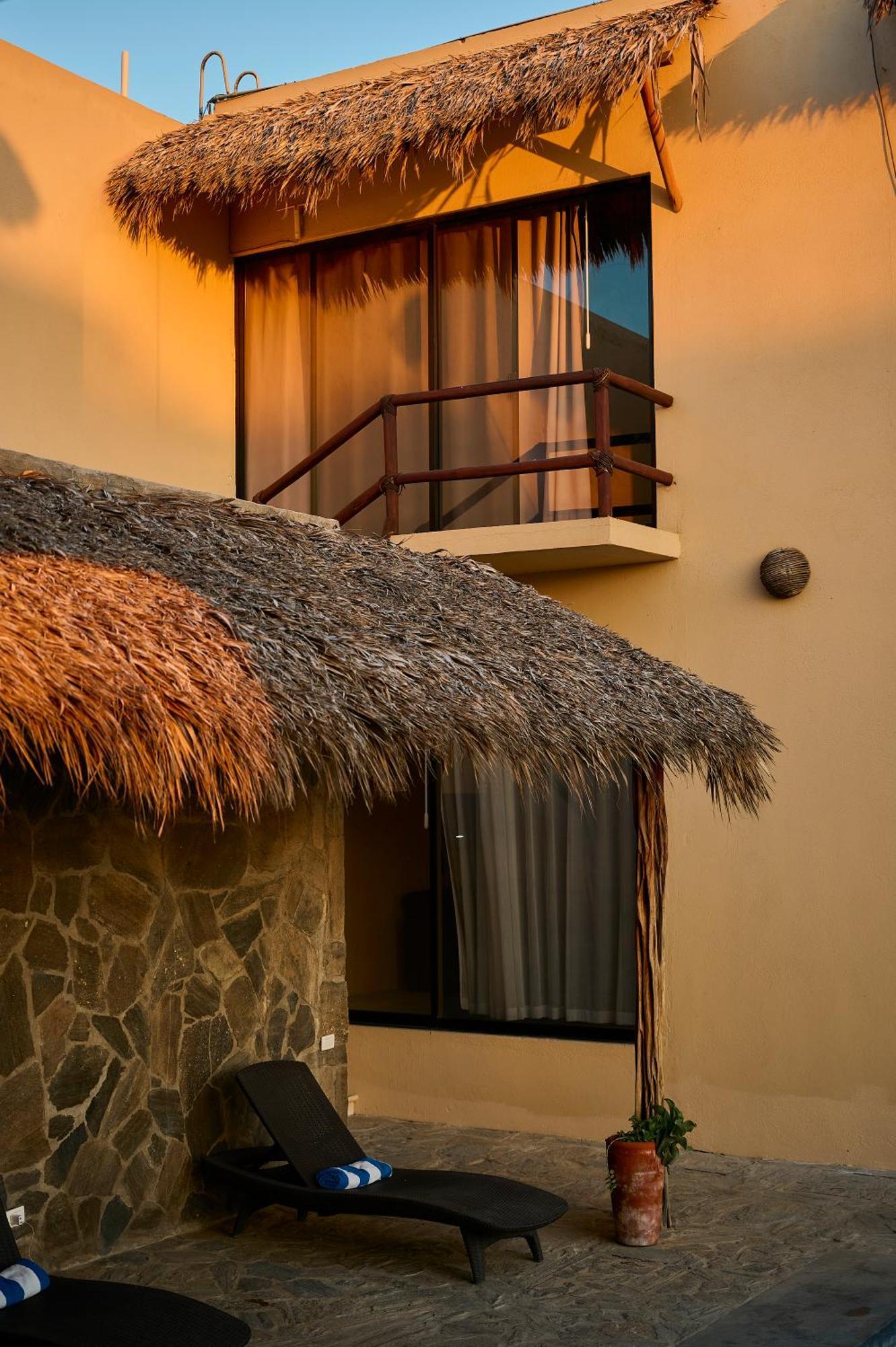 Lya Beach House Santa Maria Colotepec Bagian luar foto