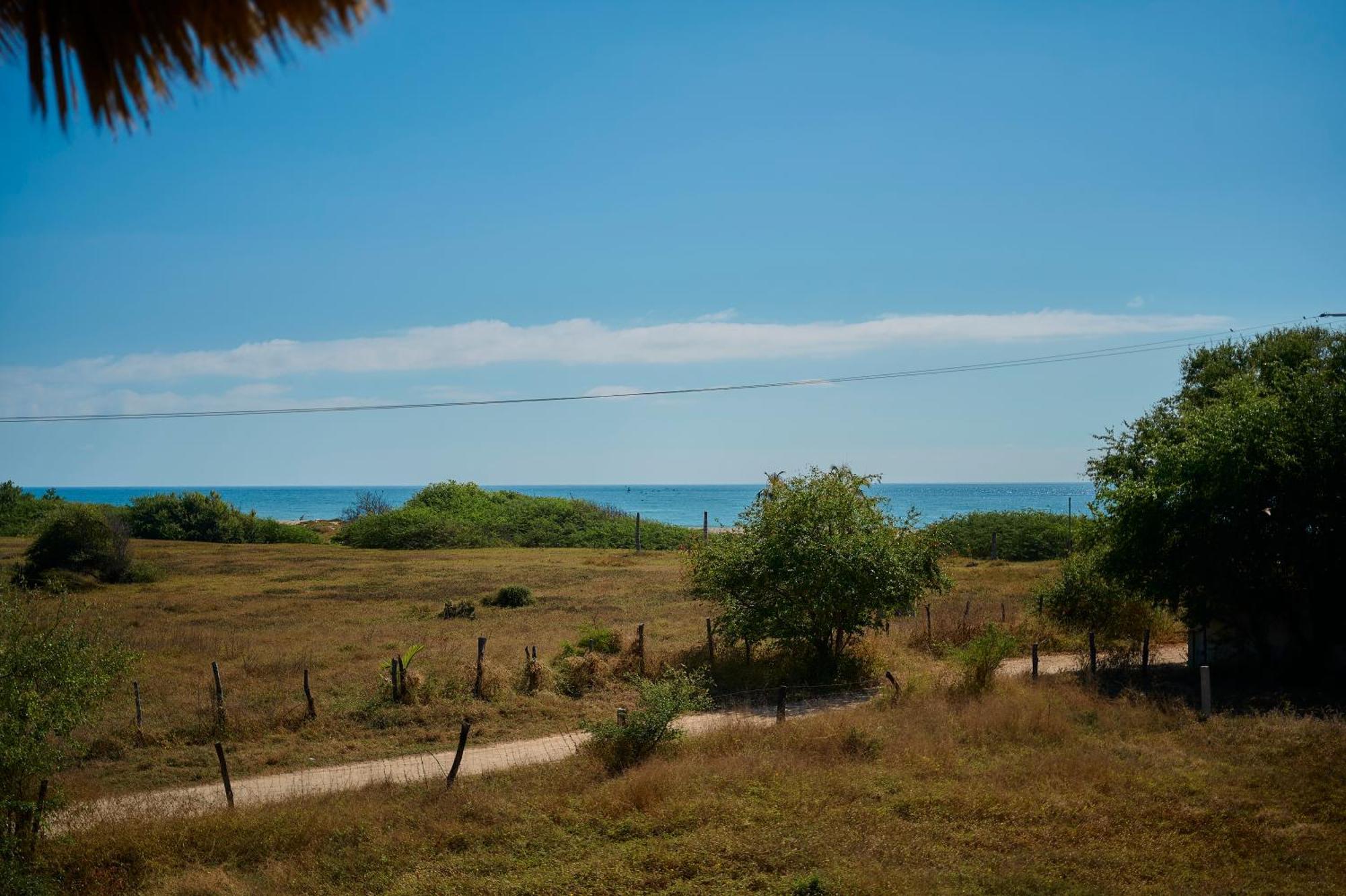 Lya Beach House Santa Maria Colotepec Bagian luar foto