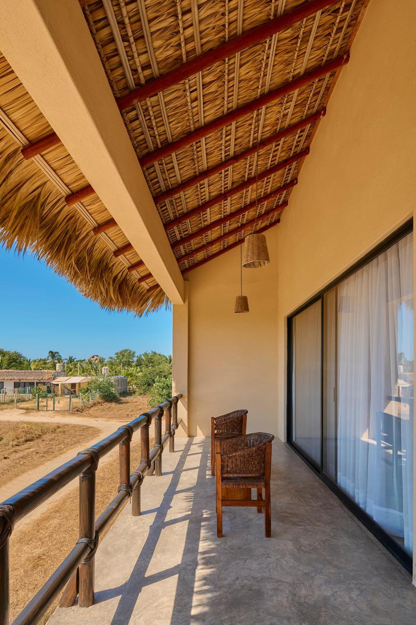Lya Beach House Santa Maria Colotepec Bagian luar foto