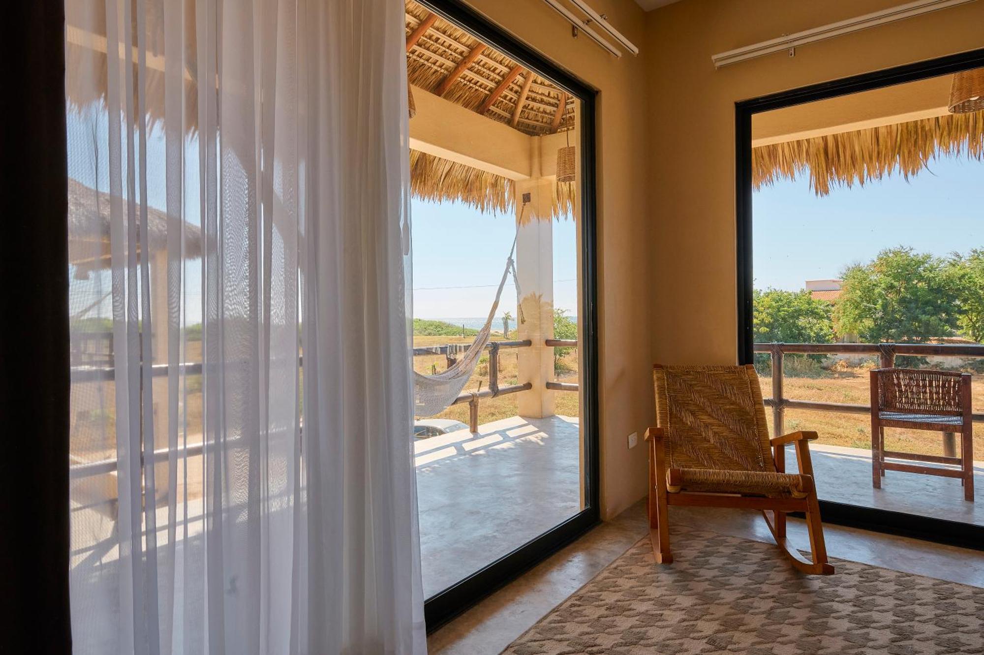 Lya Beach House Santa Maria Colotepec Bagian luar foto